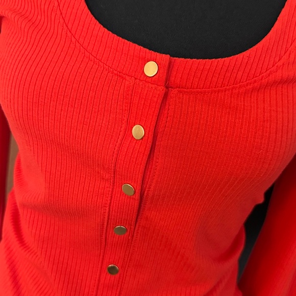 Jennifer Lopez Vibrant Red Button-Down Shirt ( orangey red) - Picture 5 of 5